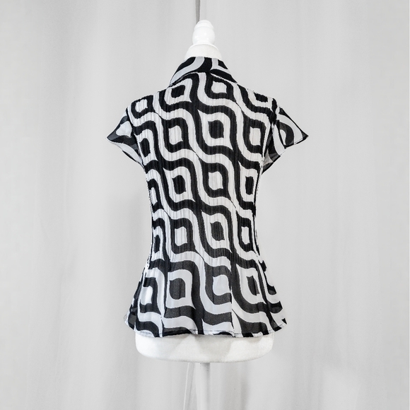 Funky 90s black & white butterfly short sleeve blouse - Picture 5 of 5